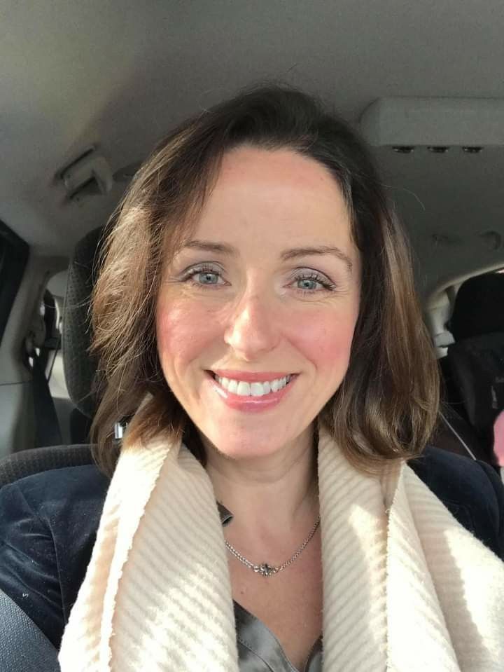 Dana R.